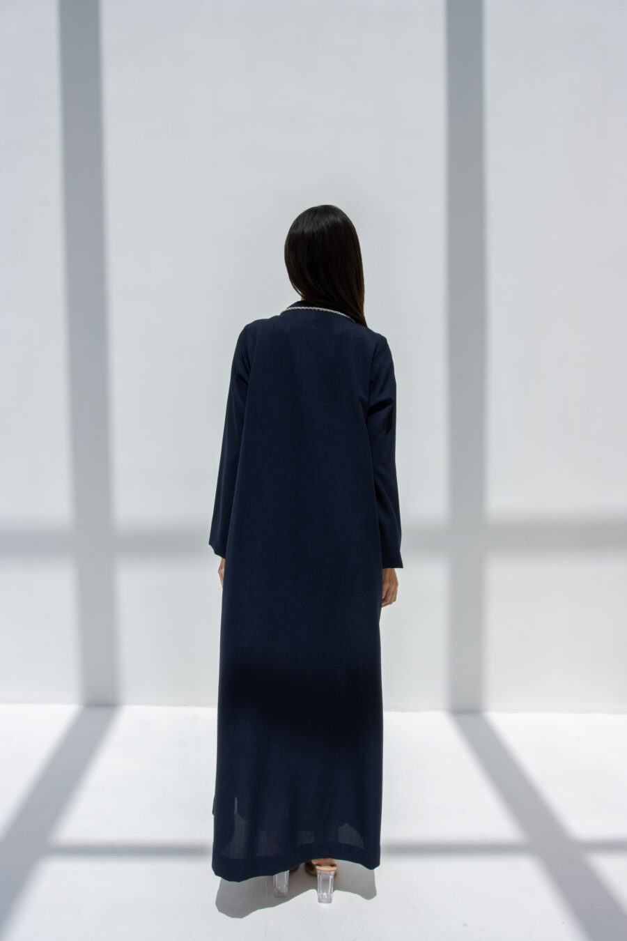 MODEL 1049 - Image 4