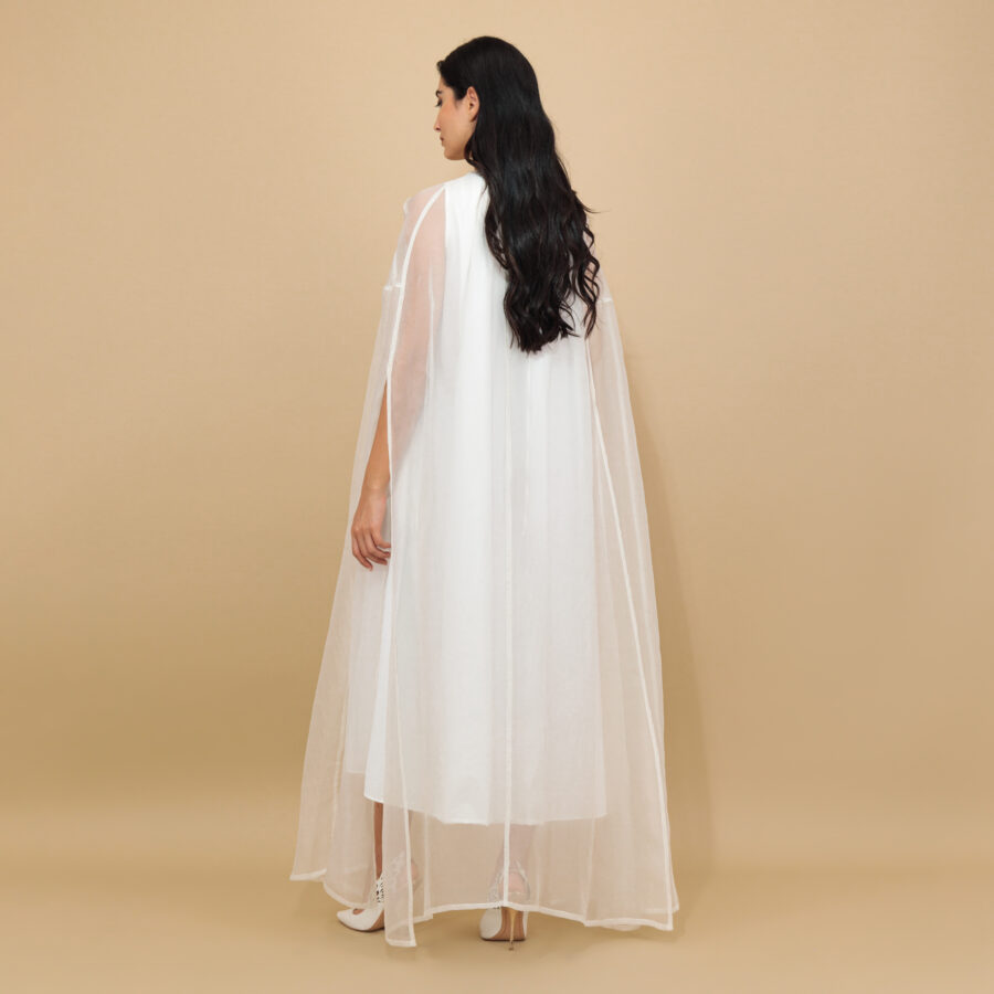 White Radiance Wedding Abaya - Image 3